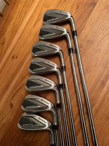 Taylormade Stealth Irons 2023