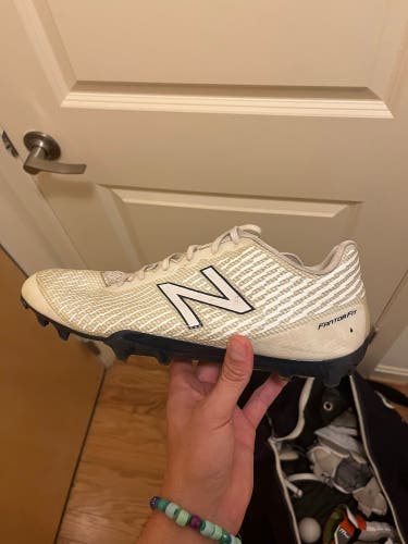Used Size 11 New Balance Burn X2 Low
