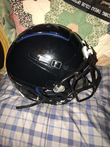 Used Medium Schutt F7 Helmet