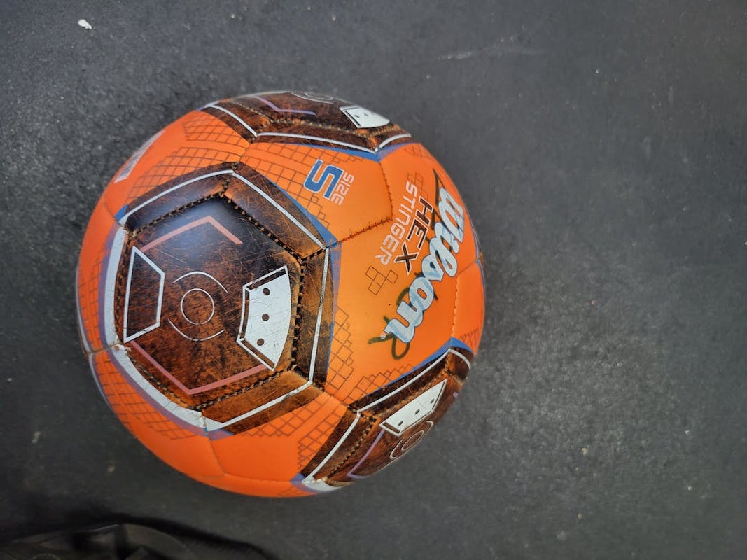 Used Wilson Hex Sz 5 5 Soccer Balls