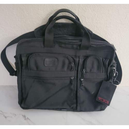 Tumi Alpha 2621D3 Large Expandable Organizer Laptop Briefcase Bag Black