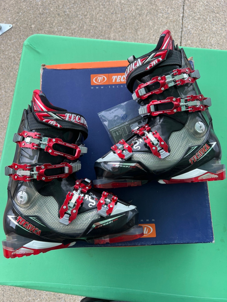 New Tecnica Dragon 100 UltraFit Ski Boots (Mondo 22.0)