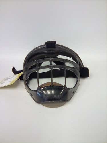 Used Fielders Mask Fits All Baseball And Softball Helmets