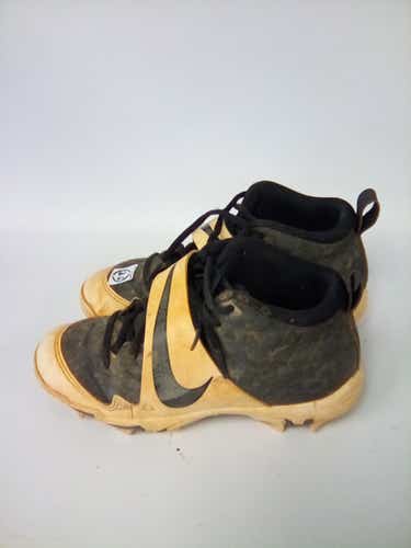 Used Nike Mike Trout Junior 03.5 Baseball And Softball Cleats