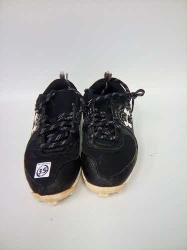 Used Under Armour Bb Cleats Sz 5.5y Junior 03.5 Baseball And Softball Cleats