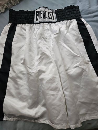Two pair Everlast Classic Boxing Trunks