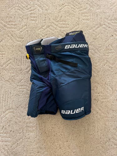 Senior Medium Navy Bauer Supreme Ultrasonic Hockey Pants