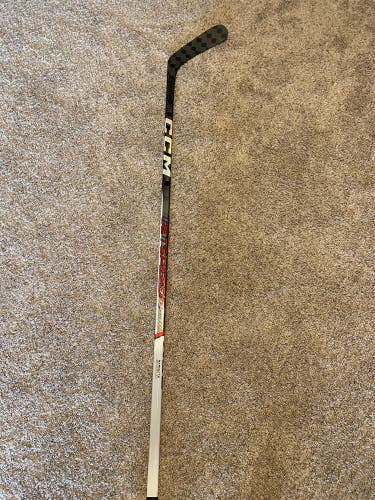 **NEW** Jetspeed FT6 Pro Grip Hockey Stick Senior Right Handed P29 Flex 70