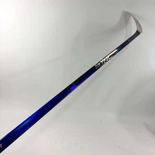 Repaired Right Handed Blue Bauer 2nProXL | 87 Flex | P92 Curve | Grip | #Q367