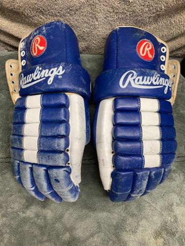 VINTAGE RAWLINGS BLUE HOCKEY GLOVES