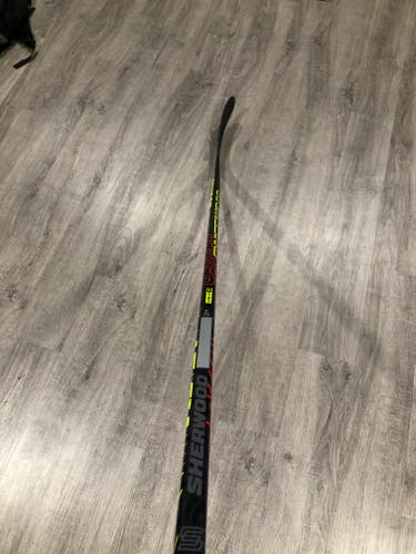 4 Brand New Senior Sher-Wood Legend 2 Left Handed Hockey Sticks P28