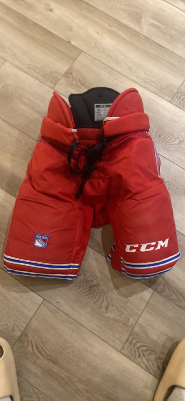 CCM HP45 - NHL Pro Stock Hockey Pants - Calgary Flames - (Black/White/ –  HockeyStickMan