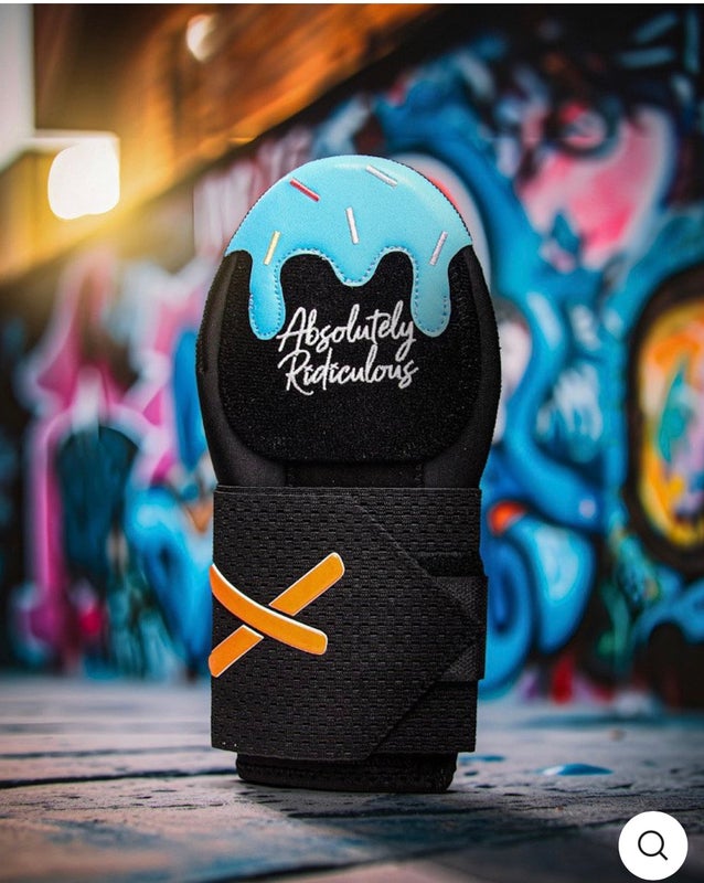 Absolutely Ridiculous aria Youth sliding mitt SidelineSwap