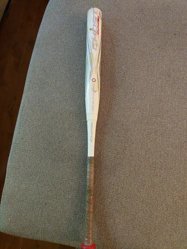 Used 2021 Easton Composite Ghost Bat (-10) 23 oz 33"