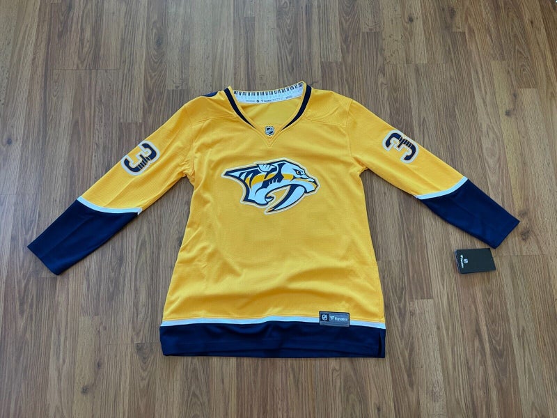 Nashville Predators NHL Vintage Sewn Name Number Jersey