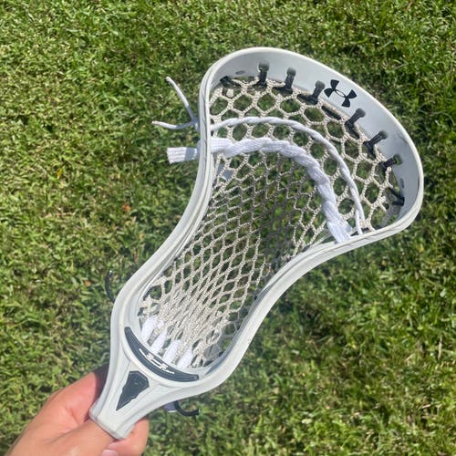Under Armour Command Low w/ ECD Hero Mesh