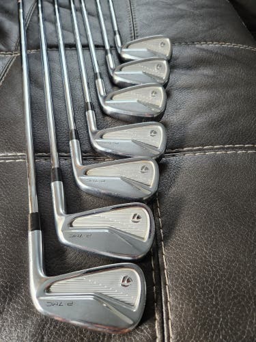 Used Men's TaylorMade Right Handed P7MC Iron Set Extra Stiff Flex 7 Pieces Steel Shaft