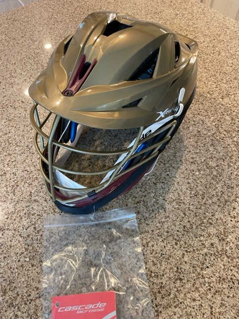 New Player's Cascade XRS Helmet (8 total)