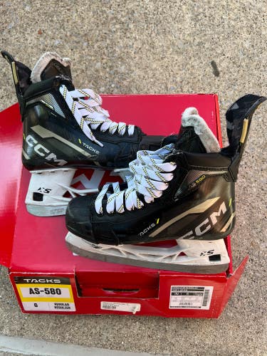 Used CCM AS-580 Hockey Skates D&R (Regular) 6.0