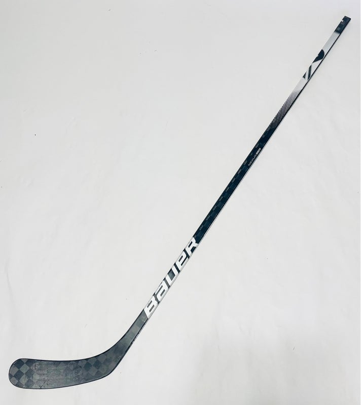 Like New Bauer Nexus 2N PRO XL (silver GEO dress) NHL Pro Stock - RH, 87 Flex, P92 - Coghlan