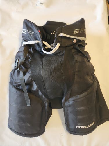 Senior Used Small Bauer Vapor X20 Hockey Pants