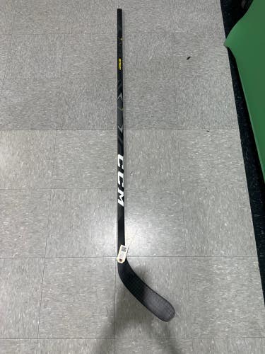 New Intermediate CCM Tacks 9080 Left Hockey Stick 58"