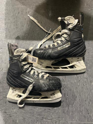 Junior Used Bauer Nexus 6000 Hockey Skates D&R (Regular) 4.5