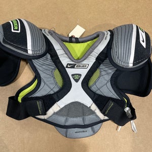 Junior Used Medium Bauer Supreme 50 Shoulder Pads