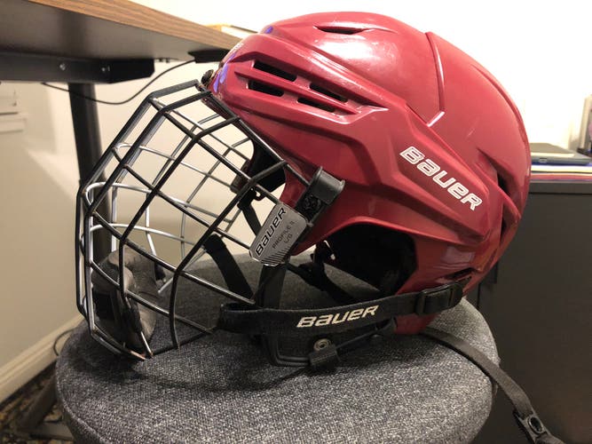 Bauer Re-Akt 95 Hockey Helmet Medium Maroon