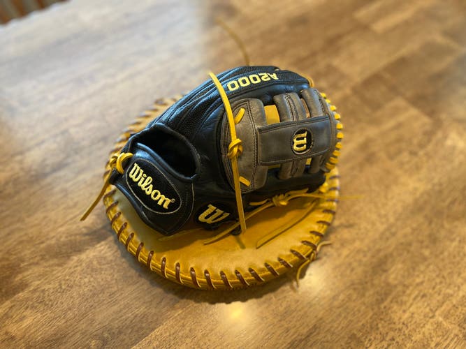 Restored Wilson Right Hand Throw Infield A2000 GT4 Tim Anderson Baseball Glove 11.5”