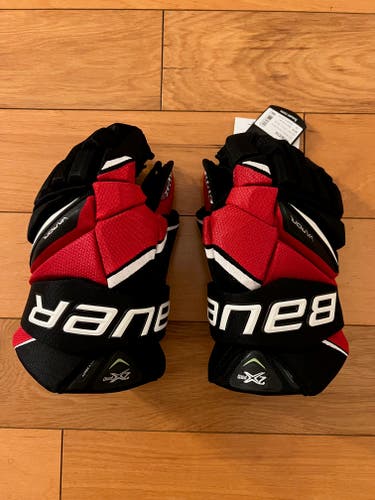 New Bauer Vapor 2X Pro Gloves 13" - Senior