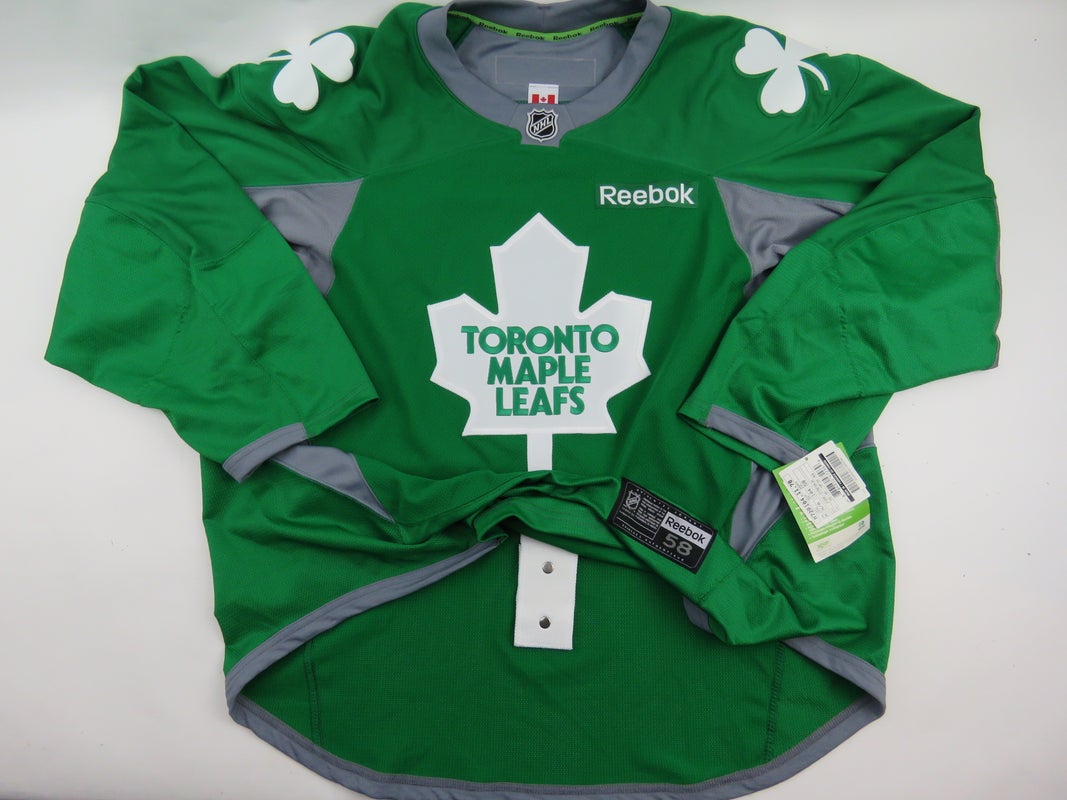What's your favourite green NHL jersey of all time? 🤔🍀 @jessepollock22  #stpatricksday