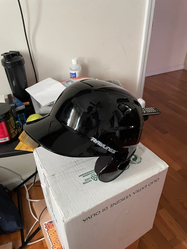 New 7 1/8 Rawlings S100 Batting Helmet