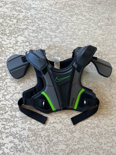 E3 1 Used Large Nike Vapor 2.0 Shoulder Pads SidelineSwap Buy and Sell on SidelineSwap