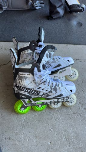 Used Mission Size 10 INHALER WM03 Inline Skates