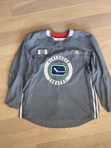 Canucks Pro Return MIC Practice Jersey