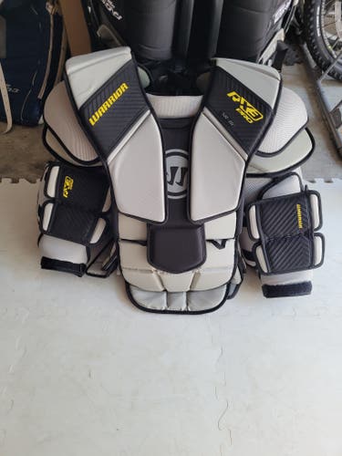 Warrior RX3pro Goalie Chest Protector Medium