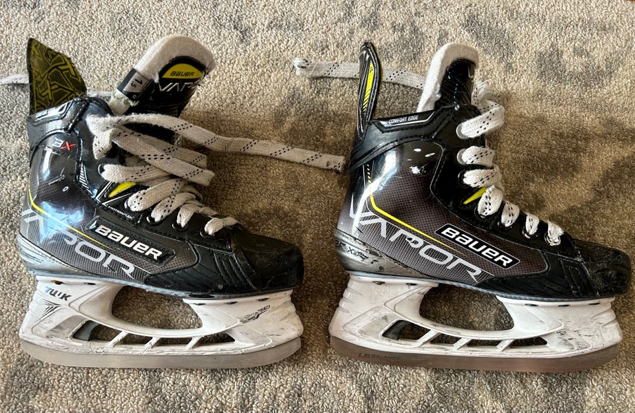 Used Bauer Vapor 3X Hockey Skates Size 1.5 includes Superfeet inserts and extra steel
