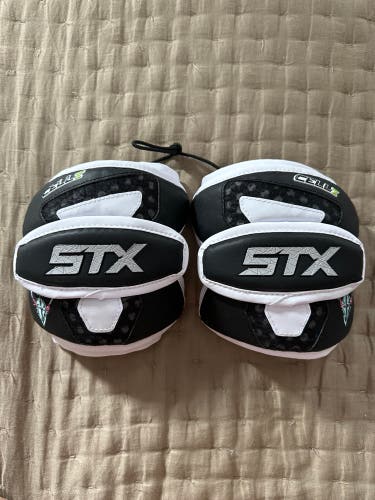 PLL Chrome STX Cell V Elbow Pad