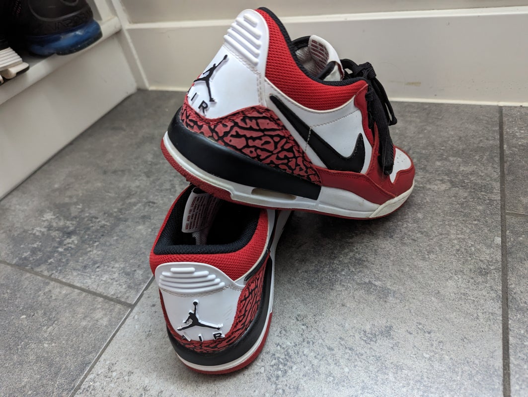 Size 7Y Youth Used Air Jordan Shoes- LIKE BRAND NEW
