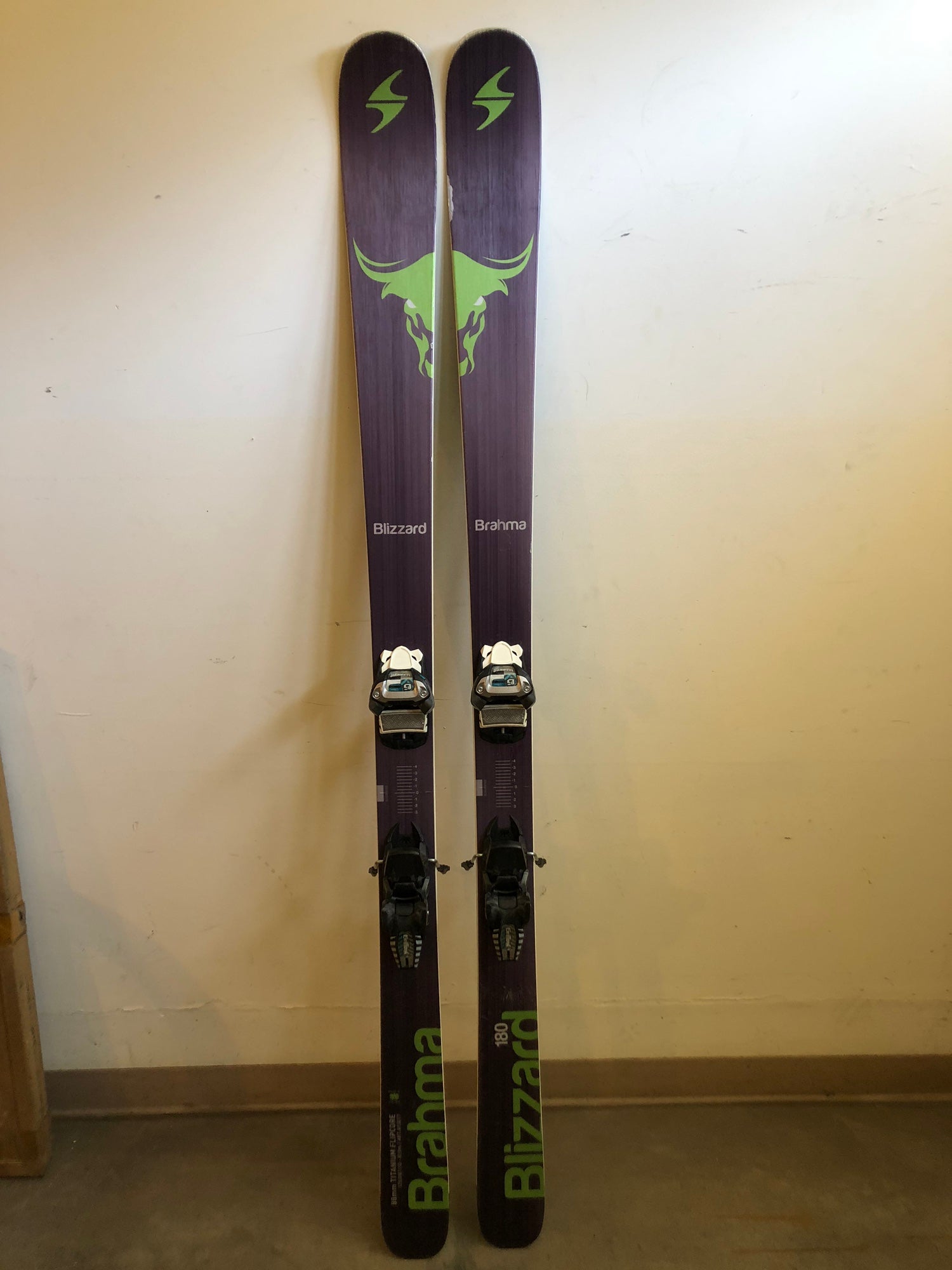 スキー BLIZZARD BRAHMA CA 173cm + GRIFFON Blizzard Brahma Skis With Marker Griffon 13 Bindings. 180cm