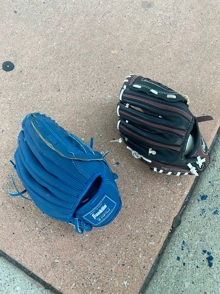 Used Right Hand Throw Baseball Glove 9" Bundle (2 Gloves)