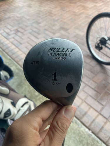 Bullet invincible golf driver 10.5 deg  In right
