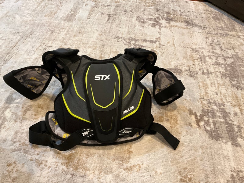 Youth Used Large STX Stallion 200+ Shoulder Pads