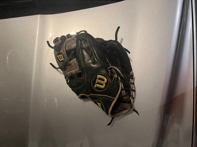 11.25" A2000 Baseball Glove