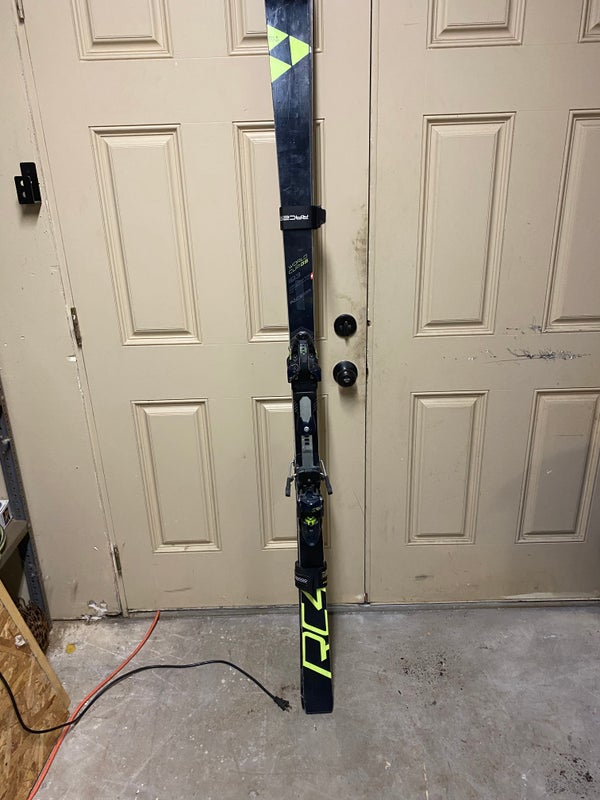 Used Men's 2019 Fischer 193 cm Racing RC4 World Cup GS Skis With Bindings Max Din 12