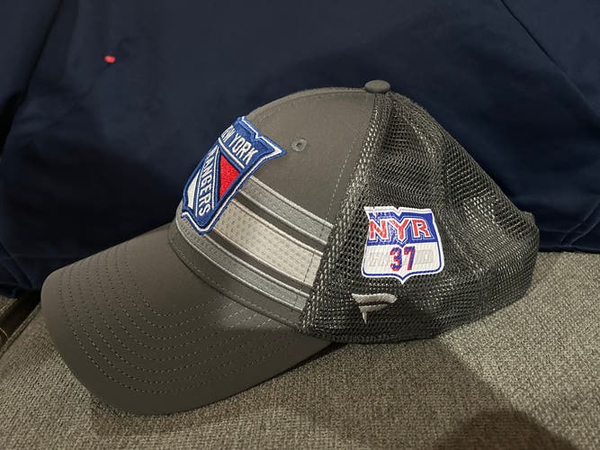 Andy Welinski 37 New York Rangers Fanatics Authentic Pro Locker Room HAT Player Team Issue