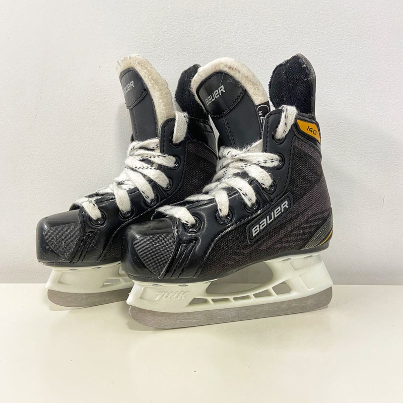 Used Bauer Supreme 140 Ice Hockey Skates Youth Size US 8 - Black 7R