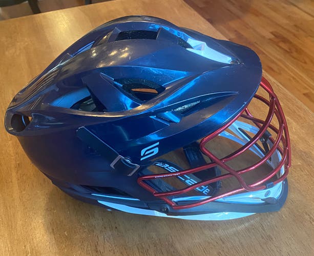 Player's Cascade S Helmet