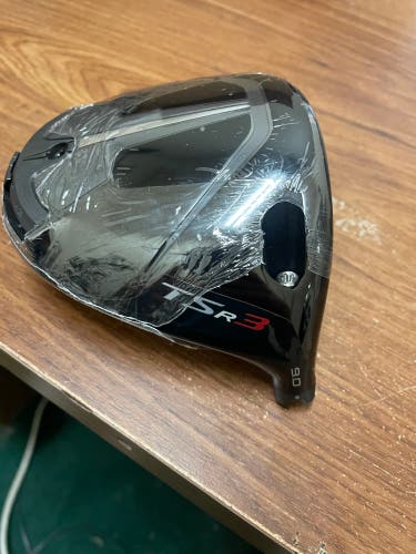 Men's Right Handed 9 Loft TSR3 Driver